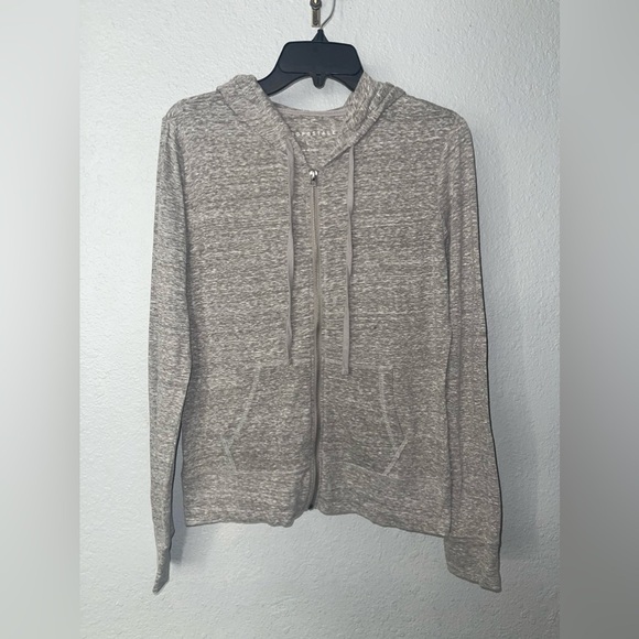 Two Aeropostale sweaters size Large. 1black and 1grey. Great condition. - Picture 5 of 7